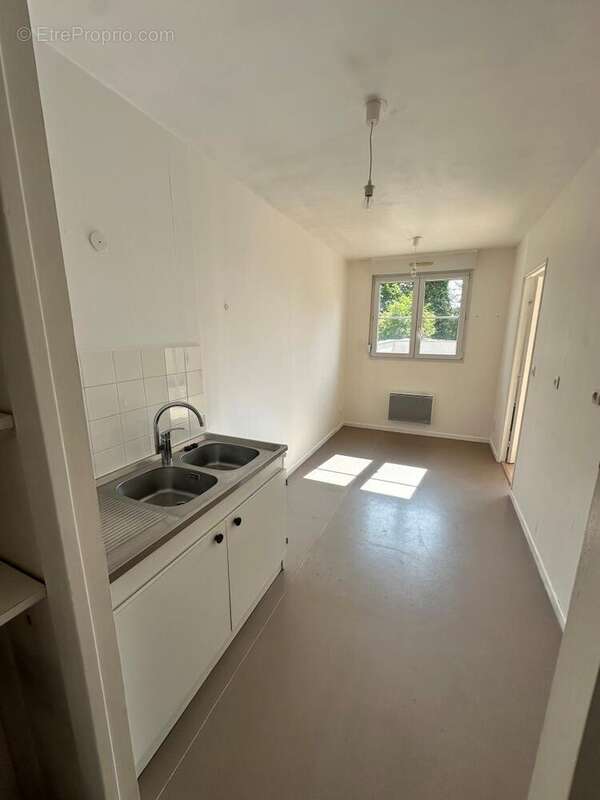 Appartement 83 m² à Dizy  - photo 4