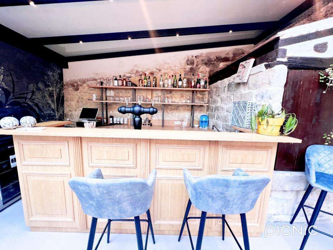 Commerce à BARBIZON