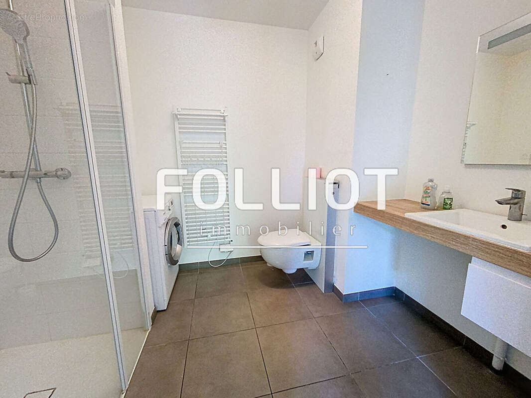 Appartement T1 Bis  grand standing à vendre à Granville - photo 7