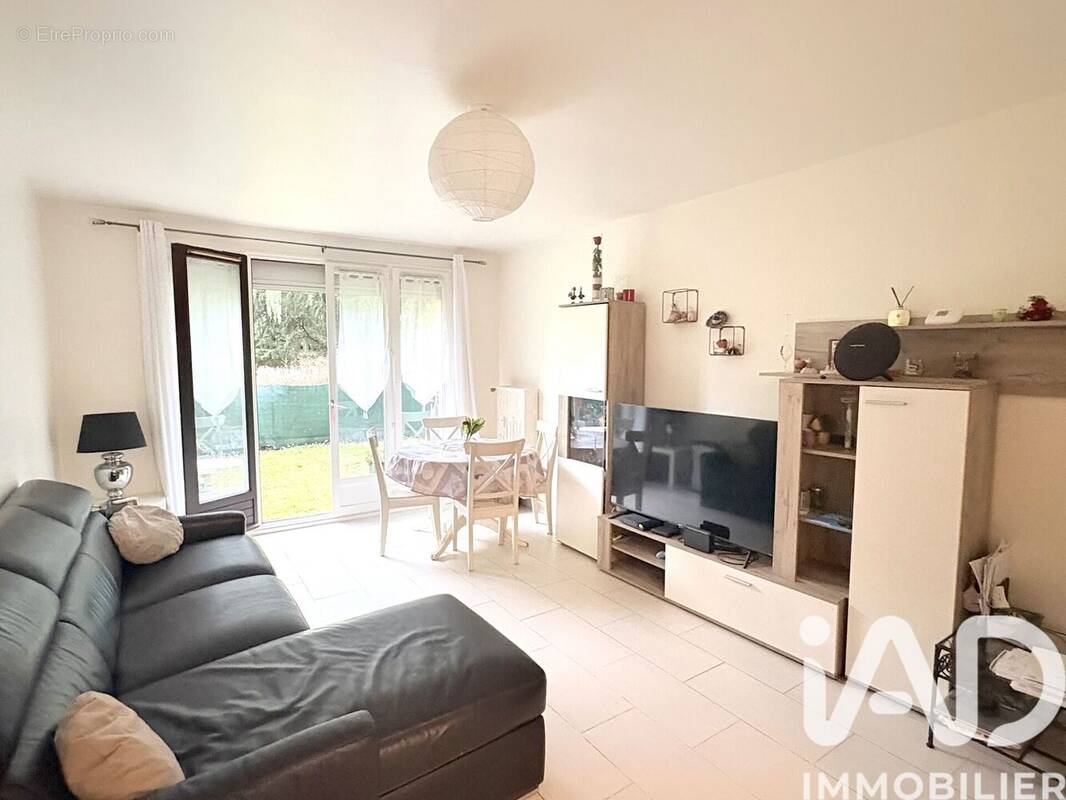 Photo 1 - Appartement à LIVRY-GARGAN