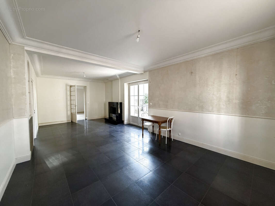Belle maison de maitre. - photo 5