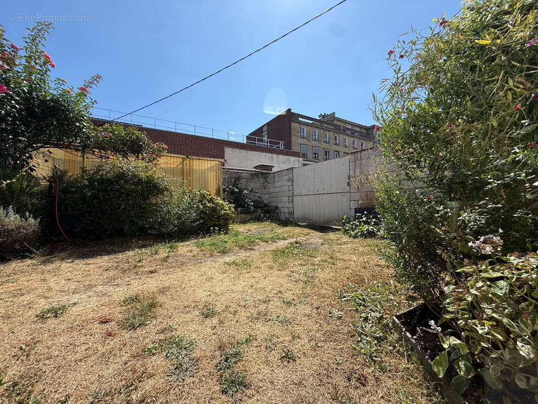 Amiens - quartier saint acheul - maison semi mitoyenne - 4 chambres - jardin - stationnement privatif - photo 12