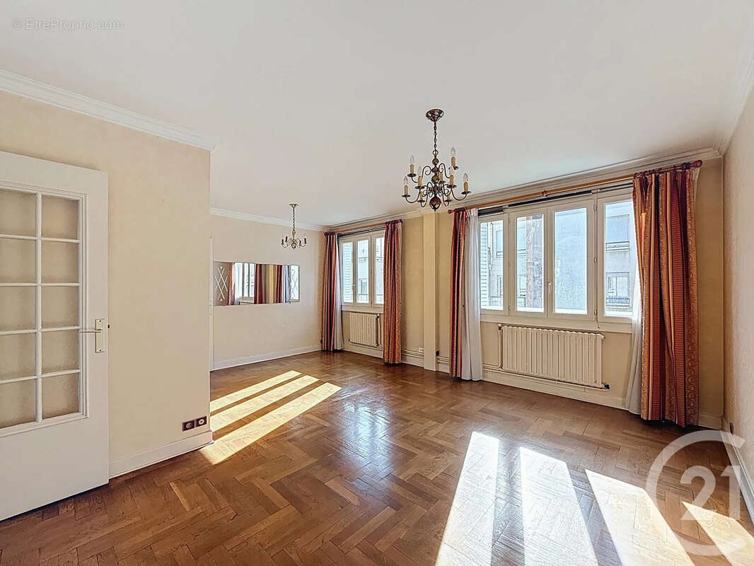 Appartement à LYON-3E