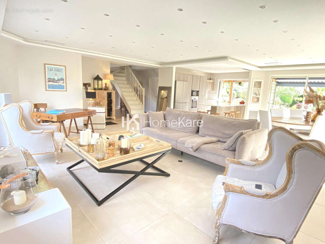 Maison à GUJAN-MESTRAS