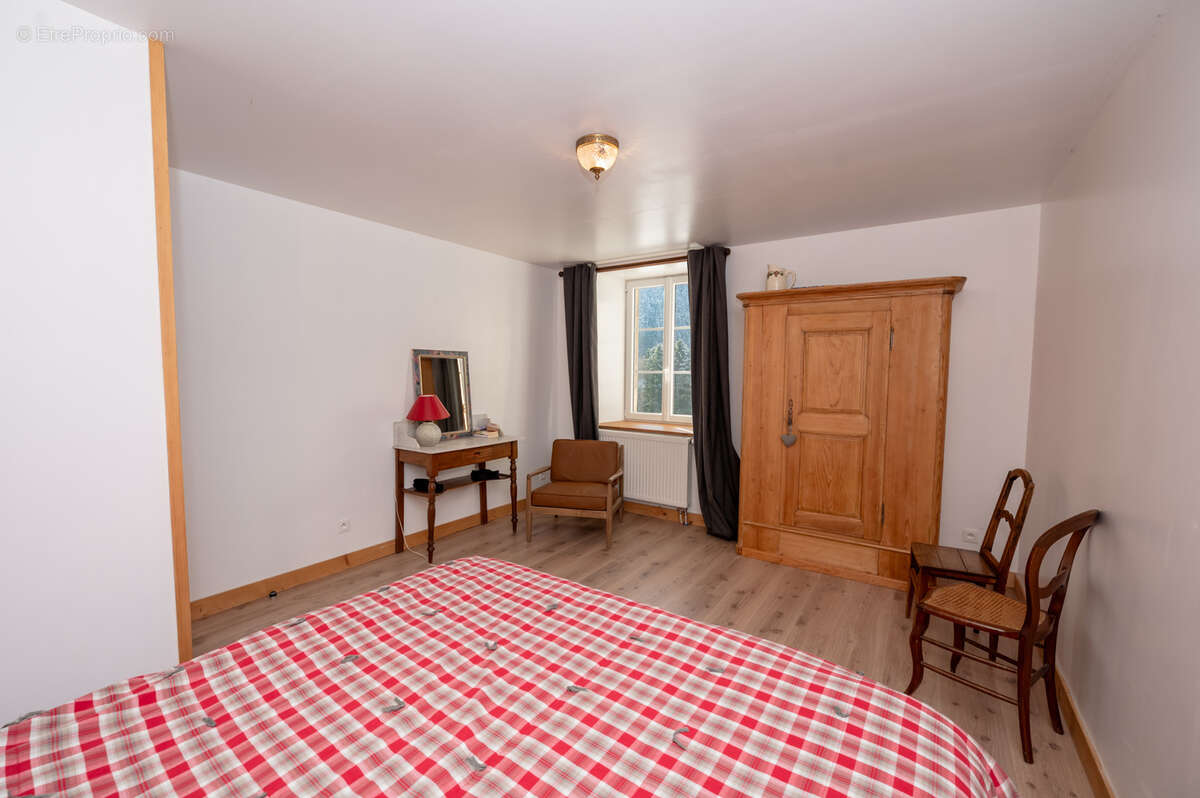 Appartement à JOUGNE