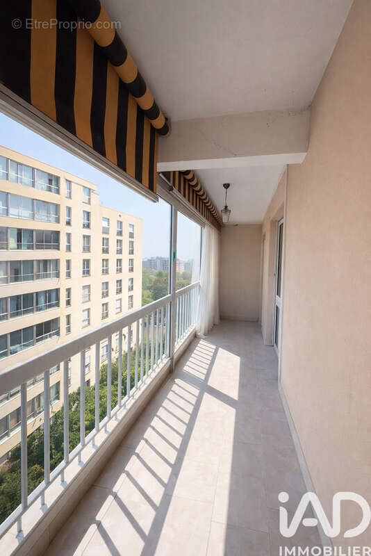 Photo 3 - Appartement à MARSEILLE-10E