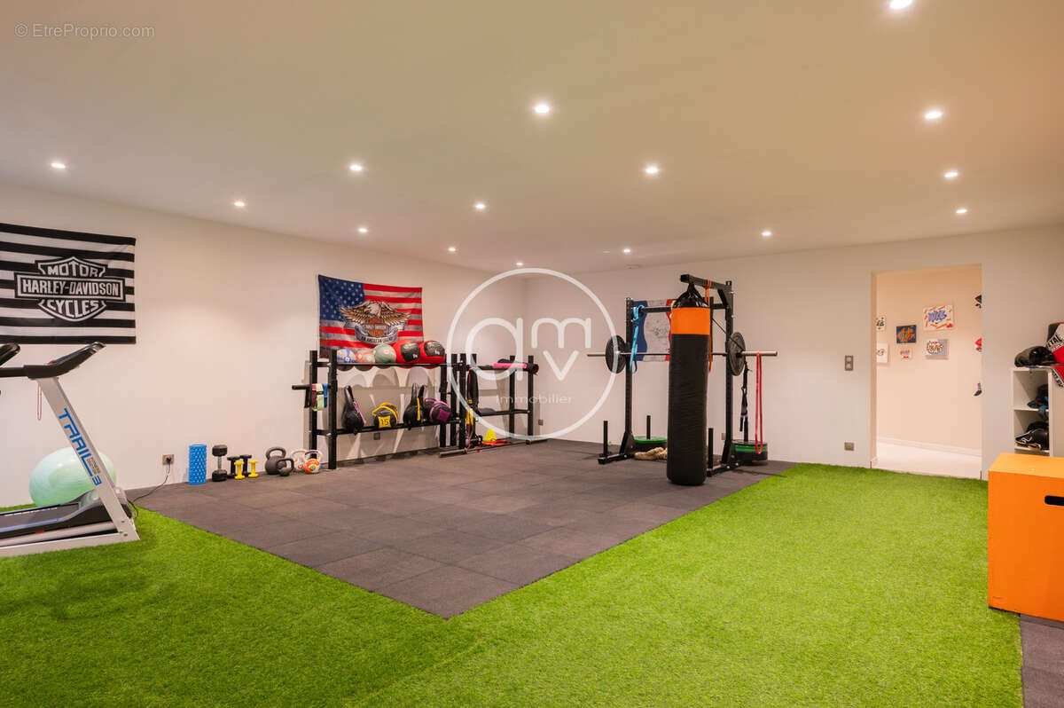 Maison à LE CASTELLET