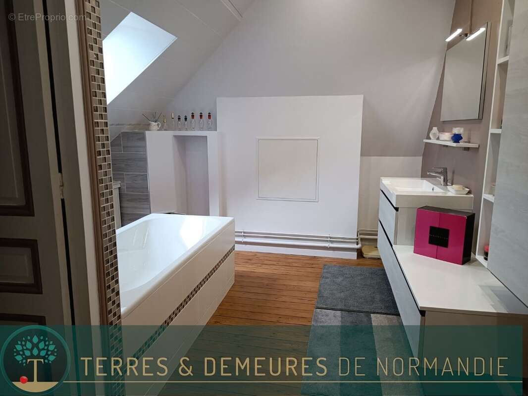 En vente belle Maison de Maître proche Pont-Audemer (27500) sur un terrain de 9600m² avec dépendances - photo 11