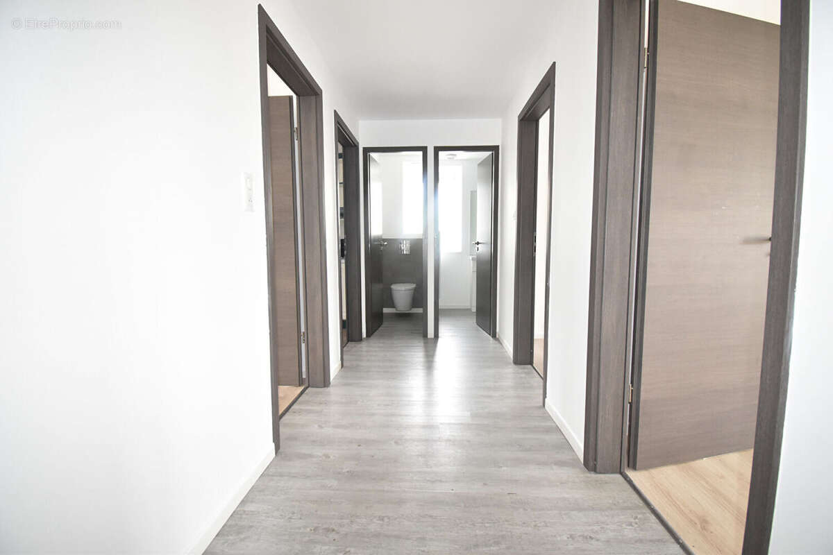 Appartement à ANOULD