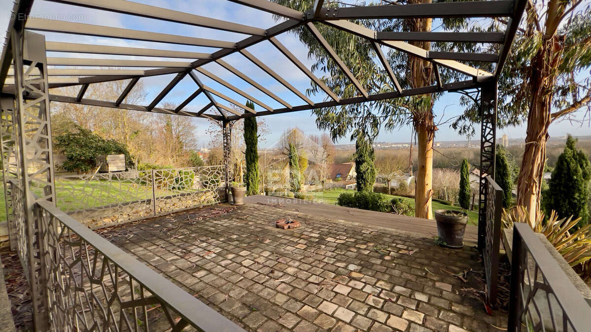 Maison à ATHIS-MONS