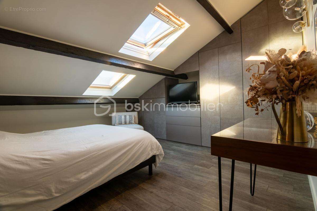 Bel appartement duplex 4 pièces à Saint-Roch - photo 15