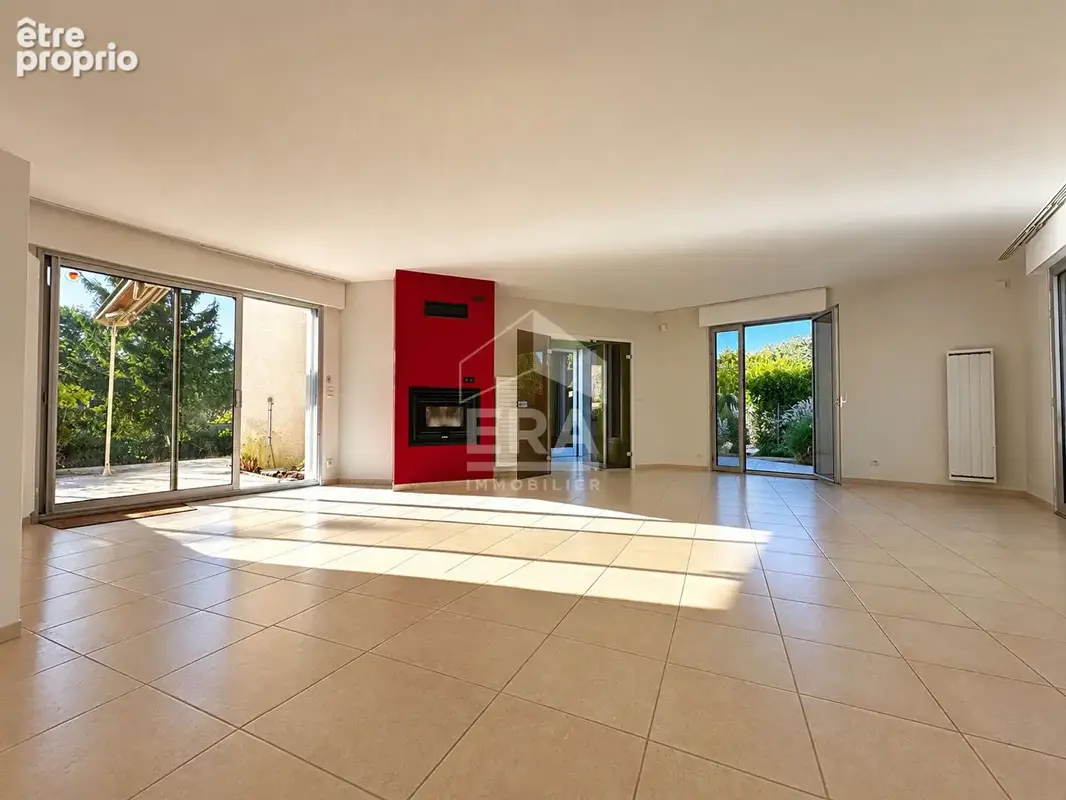 Ensemble immobilier avec deux maisons et grange - Val de Livre (Tauxières-Mutry) - photo 4