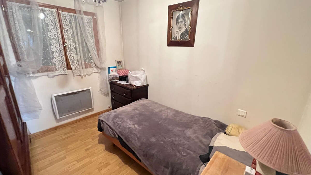 Maison à MILLY-LA-FORET