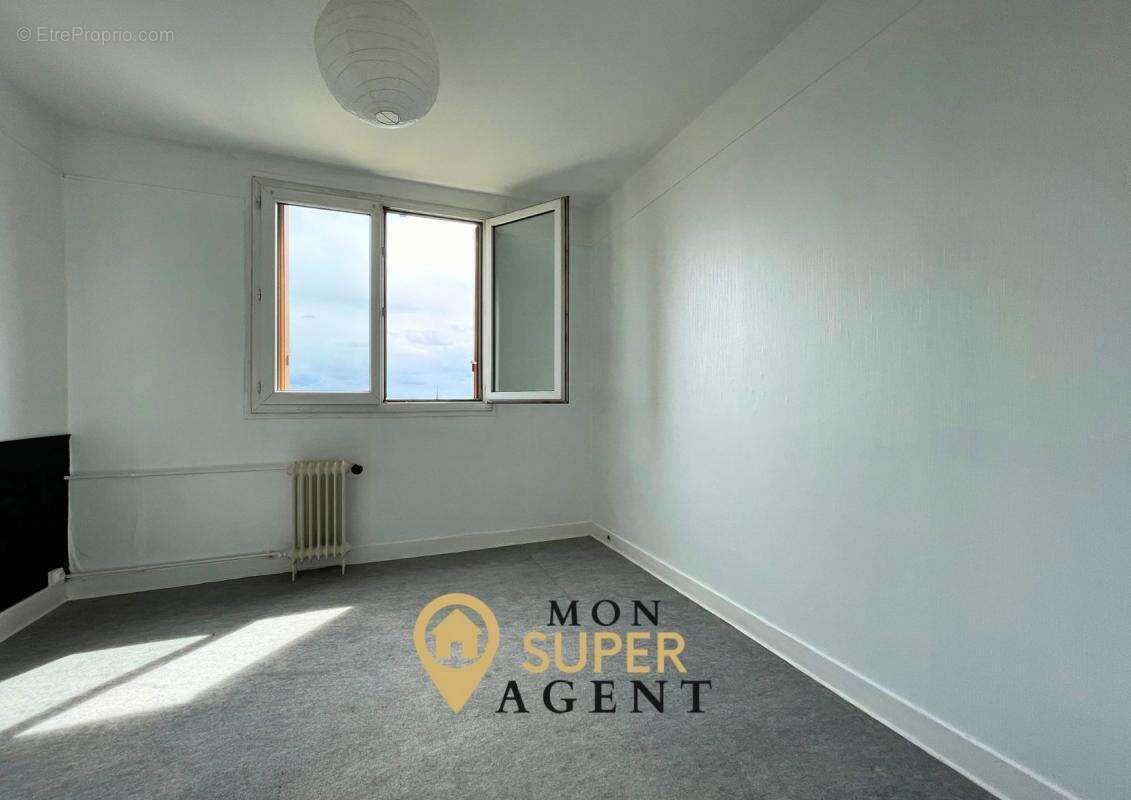 Appartement à MELUN