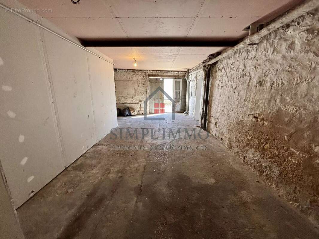 Ensemble immobilier de 147m² - photo 13