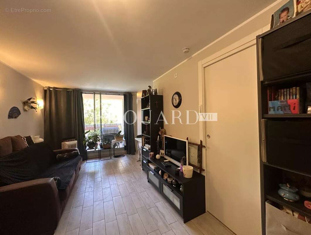 Appartement à ROQUEBRUNE-CAP-MARTIN