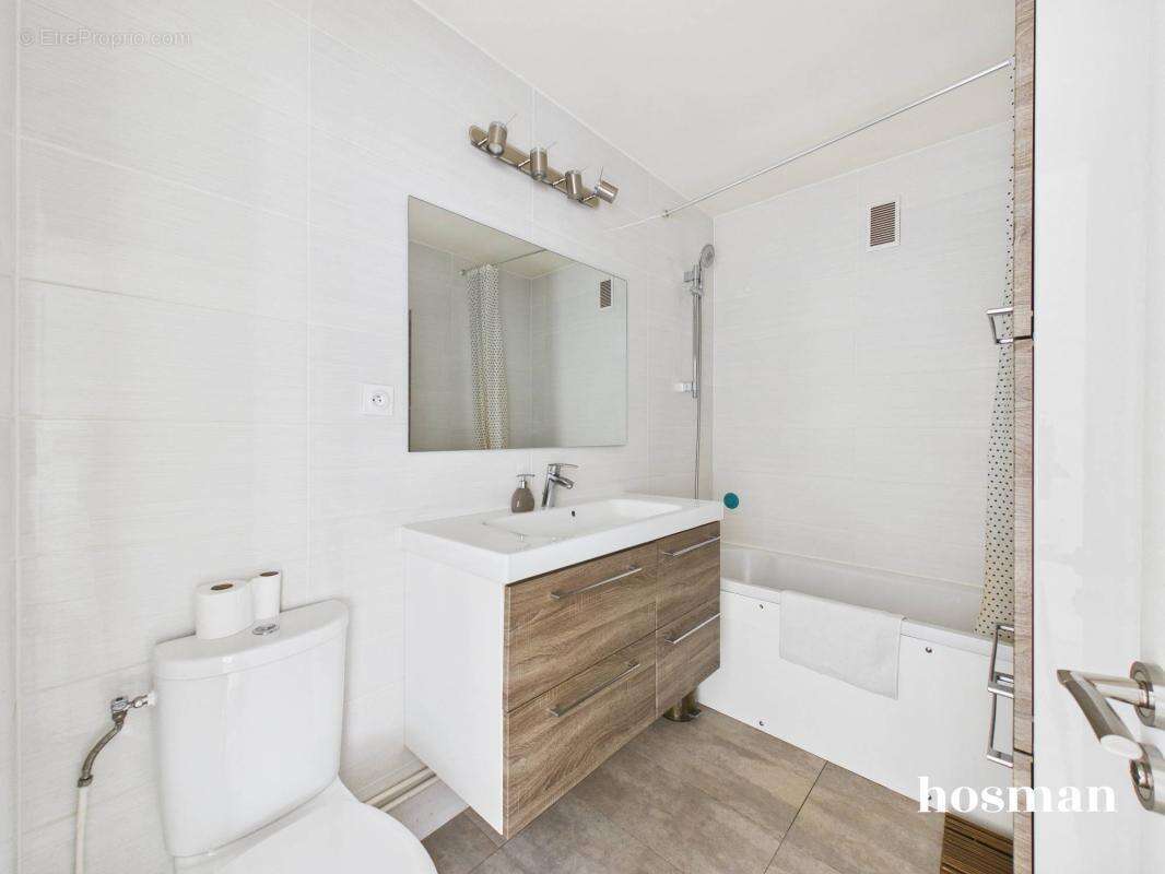 Appartement à SAINT-MAUR-DES-FOSSES