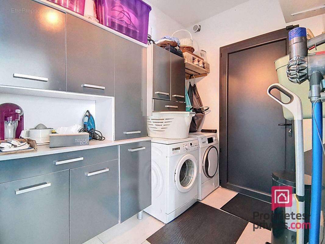 Maison à SAINT-MAXIMIN-LA-SAINTE-BAUME