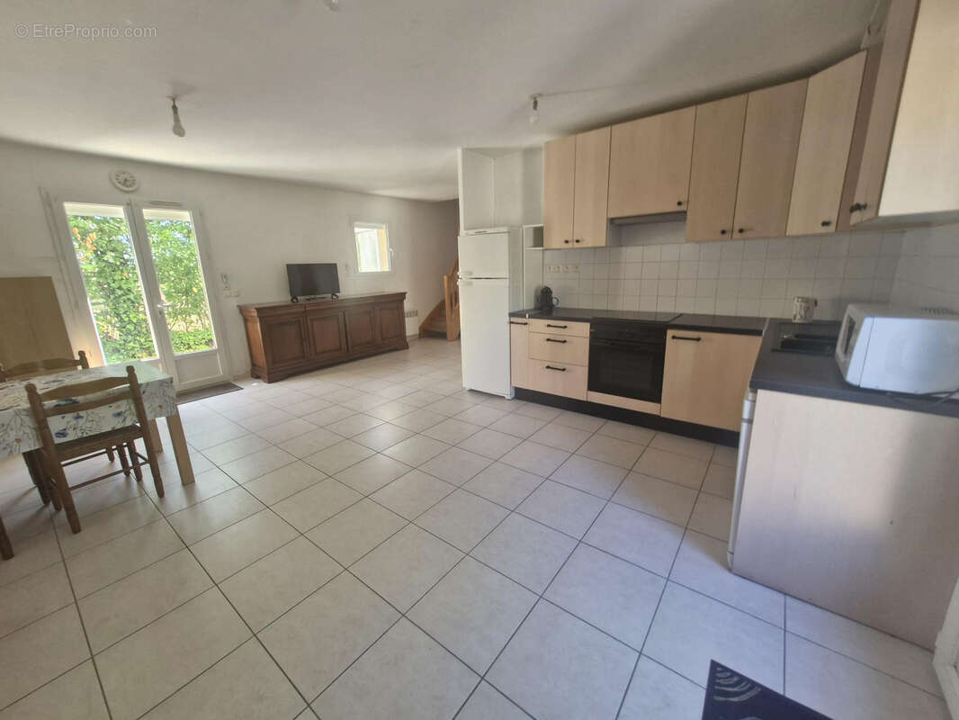 Maison à MESCHERS-SUR-GIRONDE