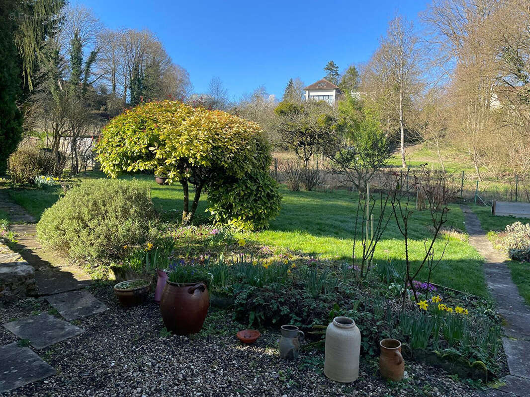 Maison à CROUY-SUR-OURCQ