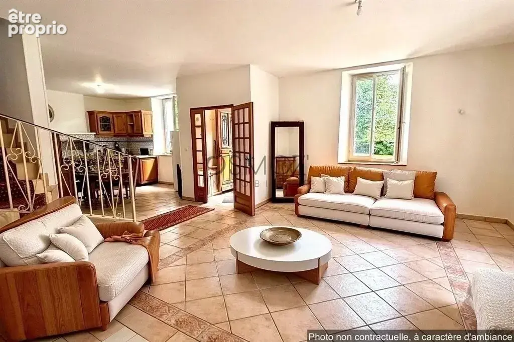 Maison-176m2-6 pièces-1000m² de terrain - photo 5