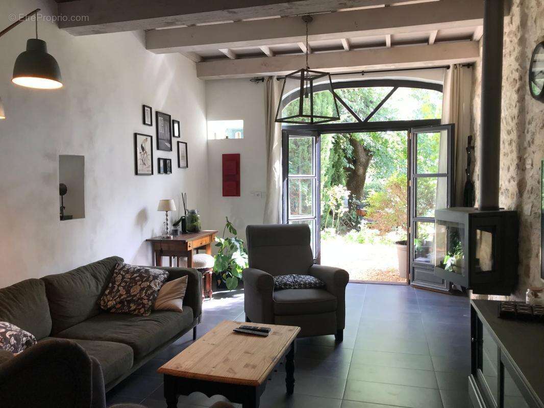 Maison à VAISON-LA-ROMAINE