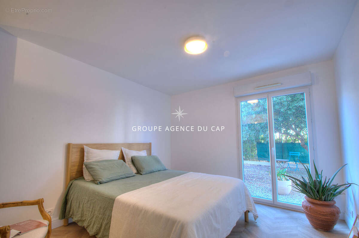 Saint raphael proche centre ville appartement 4 pieces avec garage - photo 6