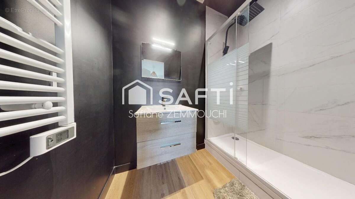 Photo 6 - Appartement à MARSEILLE-2E