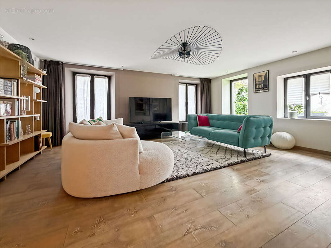 Maison à MONTREUIL