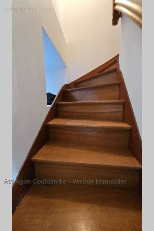 Maison à CERISY-LA-SALLE