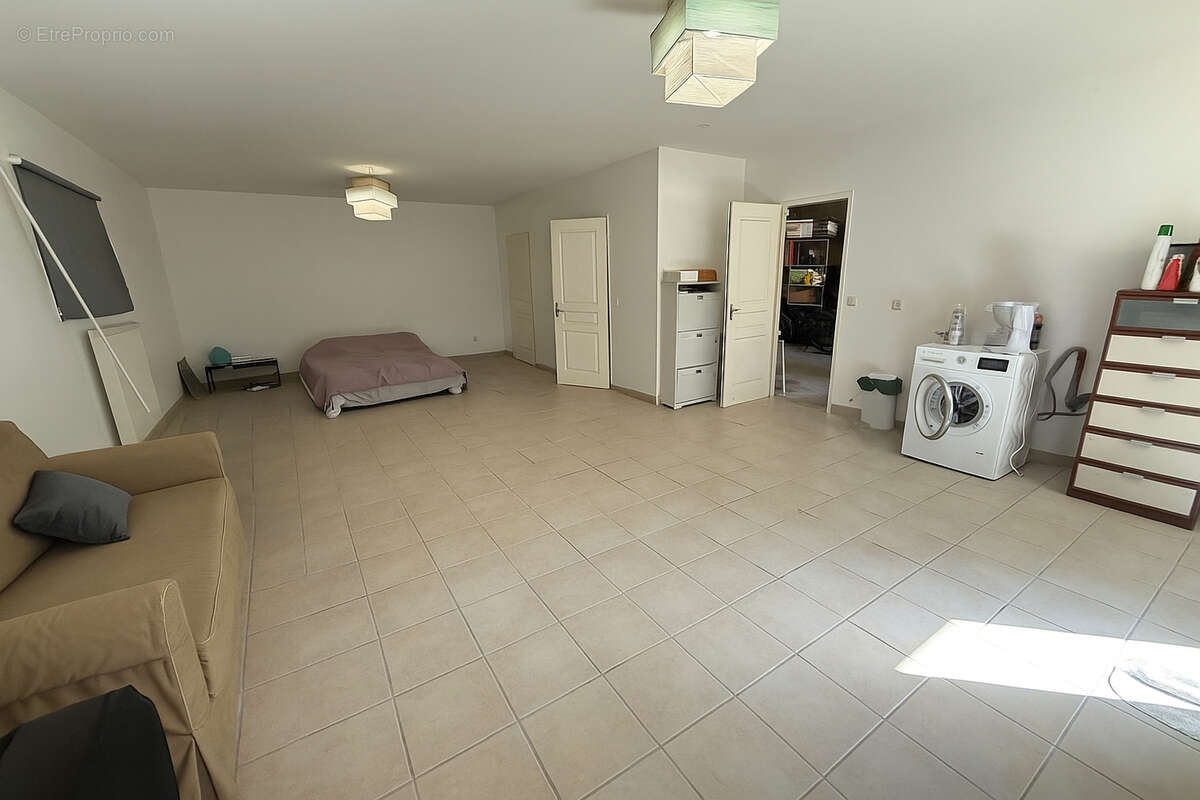 Maison à SAINT-ROMAIN-DE-LERPS