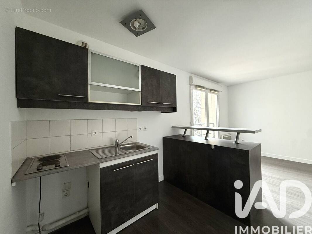 Photo 1 - Appartement à THIAIS