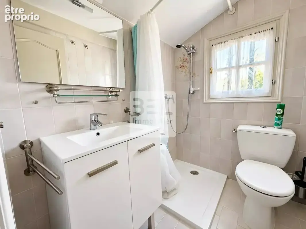 Belle Villa sur grand terrain de 2000 m2 avec piscine à Pont-Saint-Esprit - photo 16