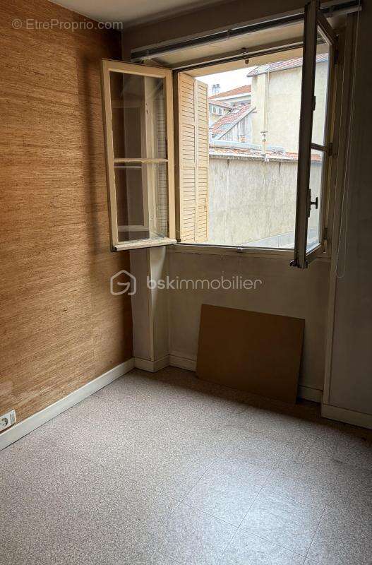 Appartement à ROMANS-SUR-ISERE
