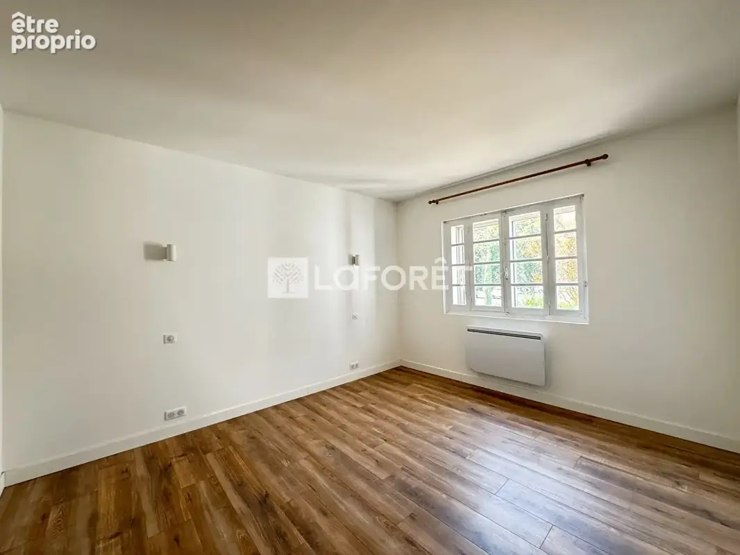 Maison des années 70 avec beaux volumes et nombreuses possibilités à Royan - photo 3