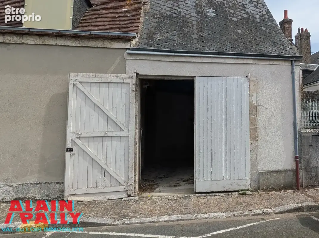 Photo Parking à Chateaudun au prix de 23 500€