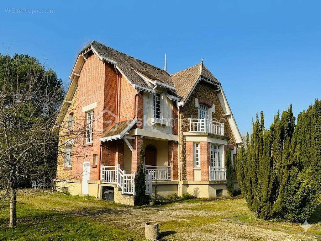 Maison à BOIS-LE-ROI