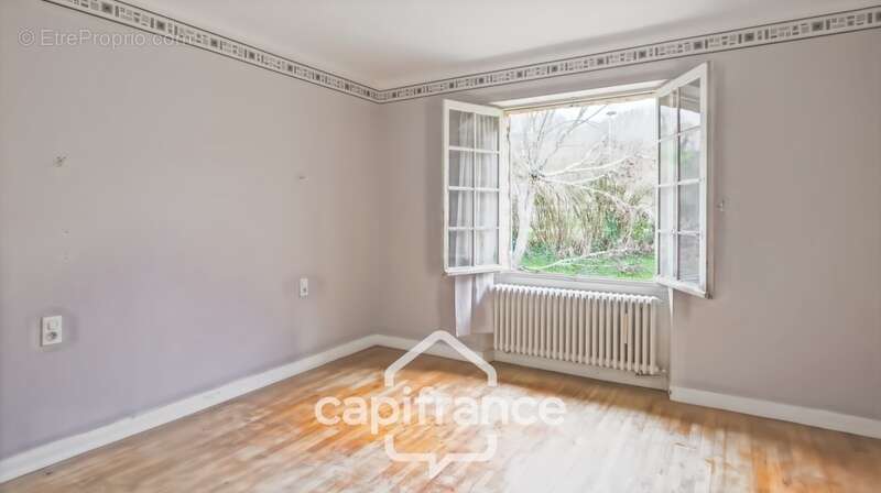 Maison à vendre 4 pièces SIORAC EN PERIGORD, sous-sol de 100m² exploitable  jardin 1933m² - photo 15