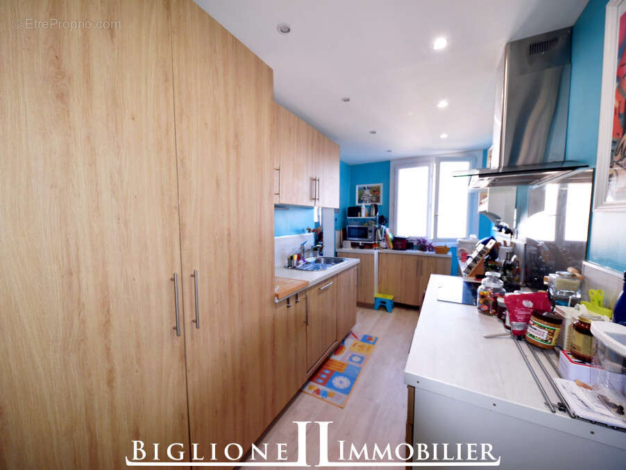 Appartement à COUBRON