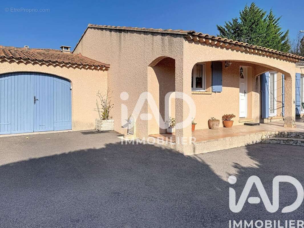 Photo 8 - Maison à EYGUIERES