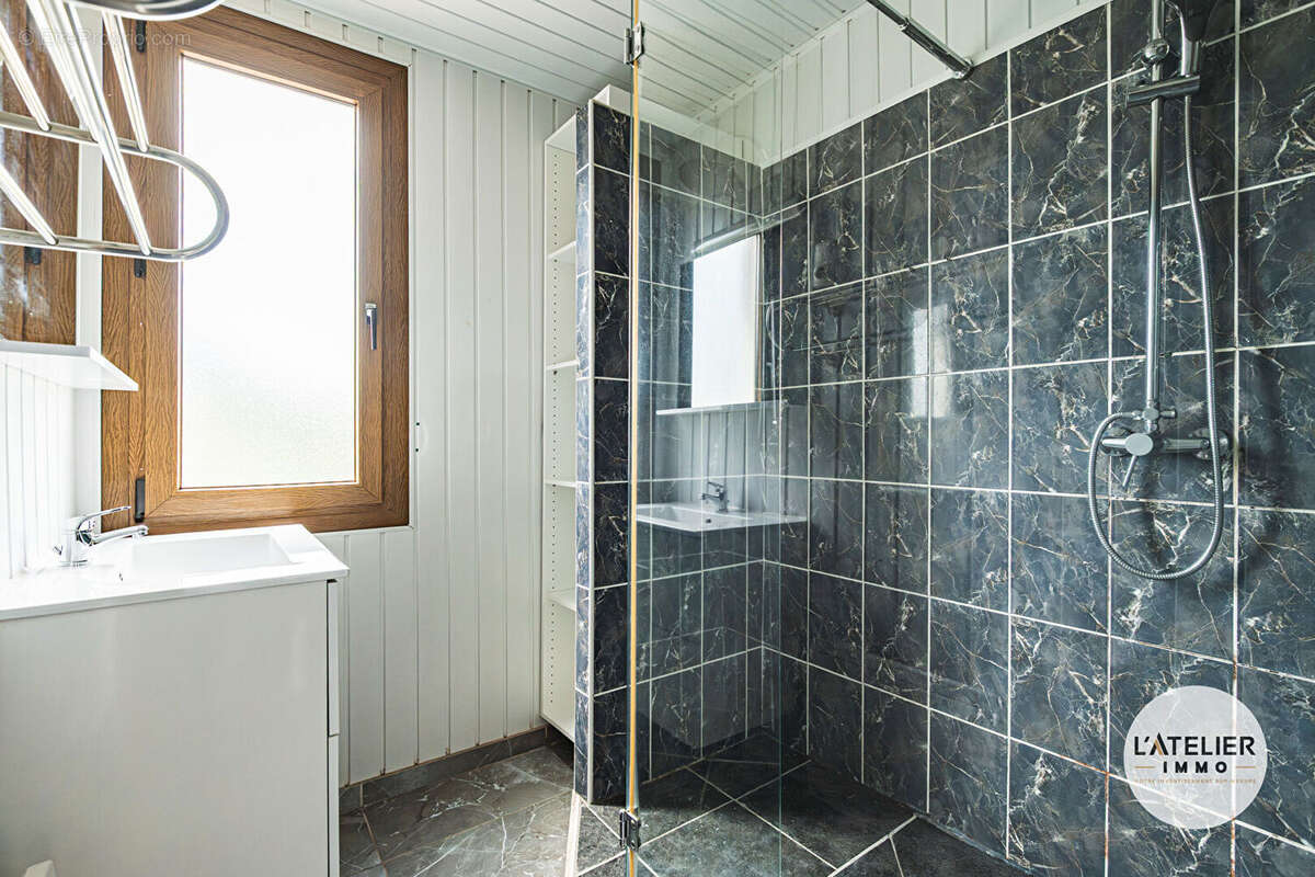 Maison à ANIZY-LE-CHATEAU