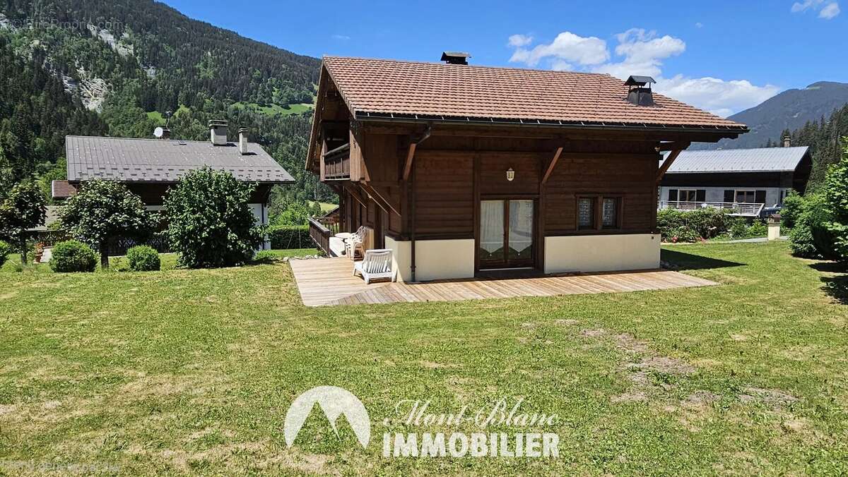 Maison à LES CONTAMINES-MONTJOIE