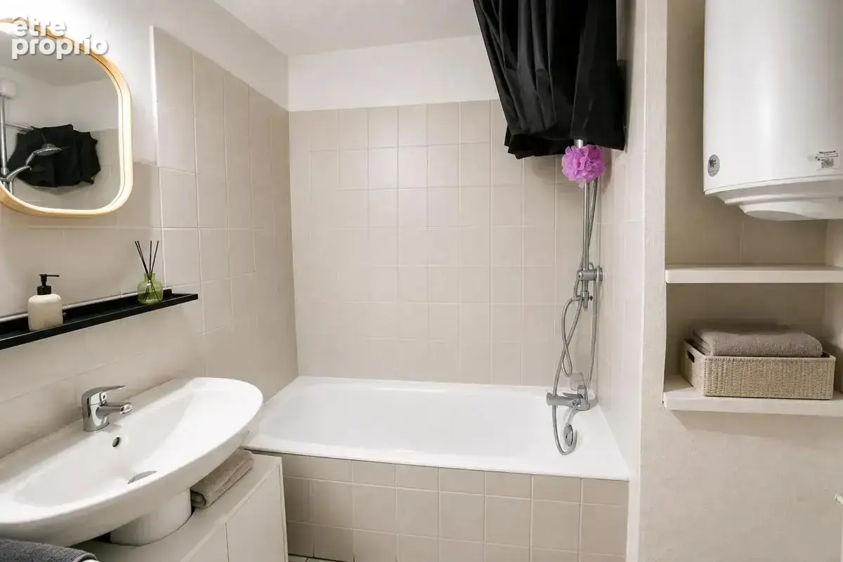 Appartement 1 pièce de 30 m² situé à Grenoble - photo 4