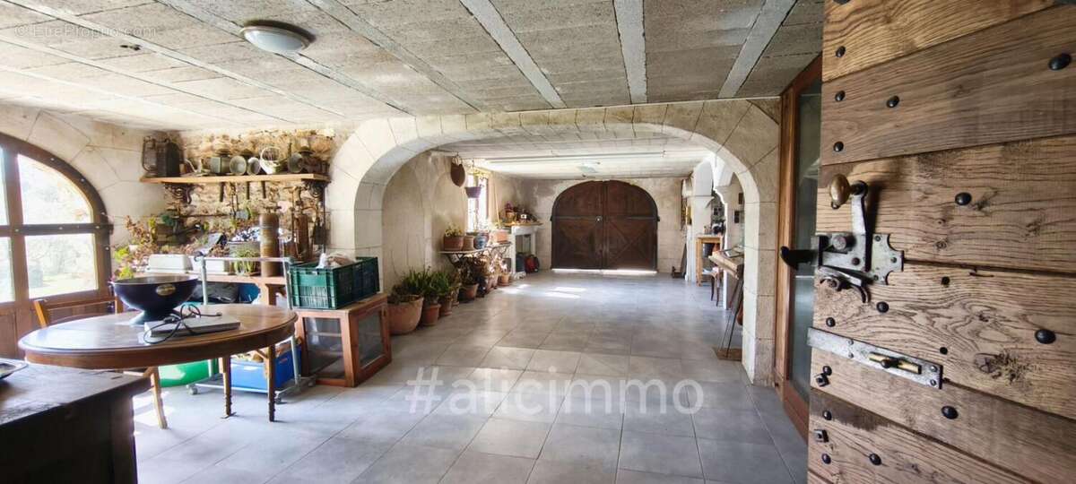 Maison à TALUS-SAINT-PRIX