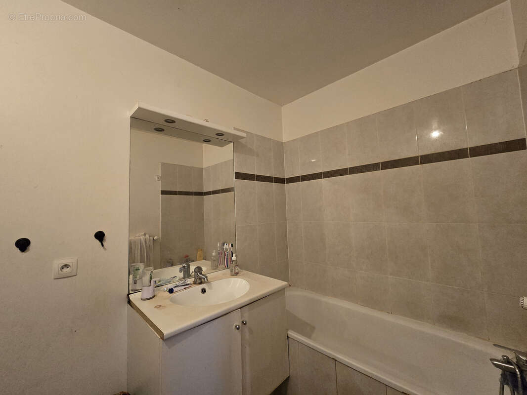 Appartement à VILLENEUVE-LE-ROI