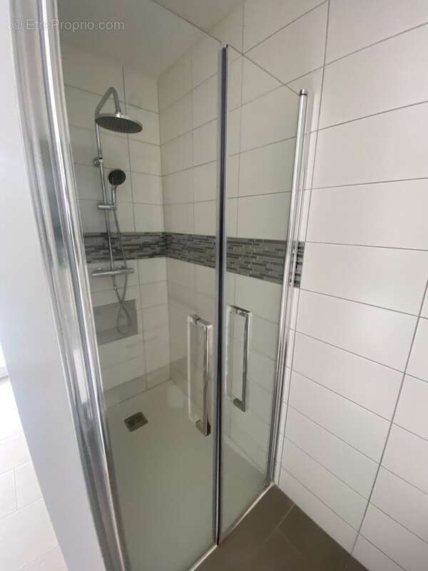 Maison à LAMPAUL-PLOUARZEL