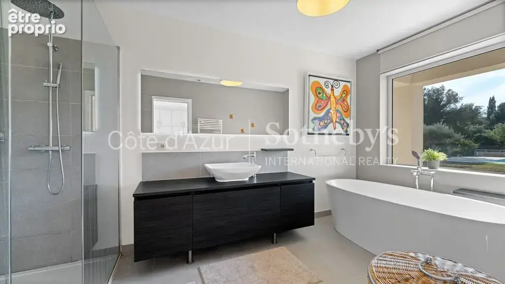 Grimaud, propriété privée avec piscine et solarium à quelques pas des plages - photo 10