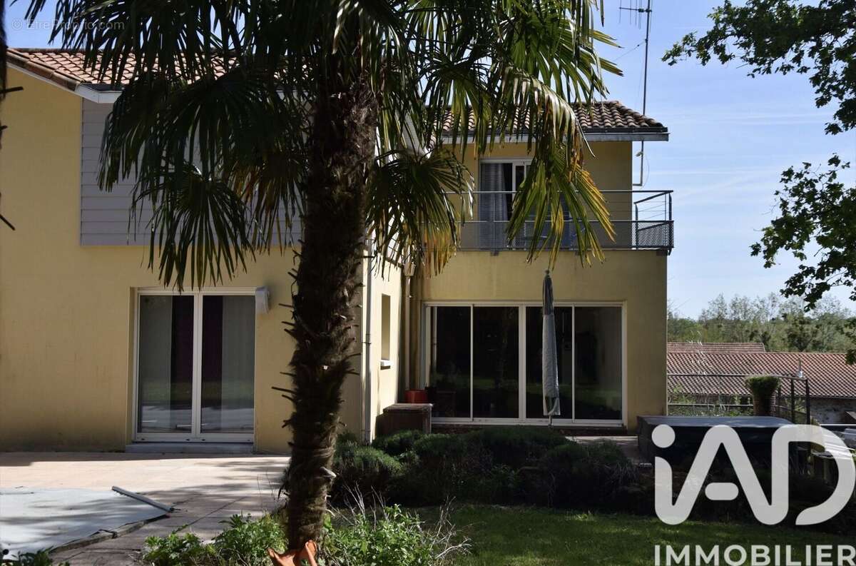Photo 2 - Maison à GORGES