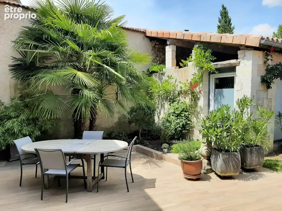 Charmante maison de village rénovée avec magnifique espace de vie extérieur et jardin clos - photo 14