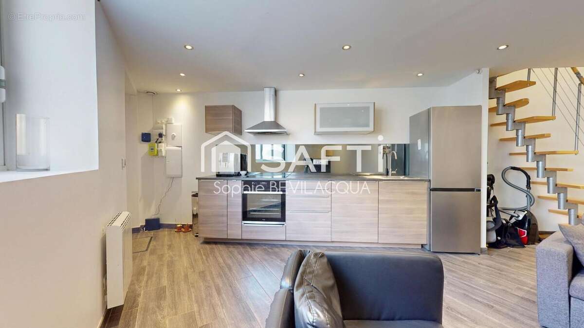 Photo 3 - Maison à ALBIGNY-SUR-SAONE